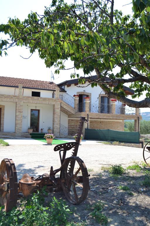 Agriturismo De Luca Mozzagrogna Eksteriør bilde