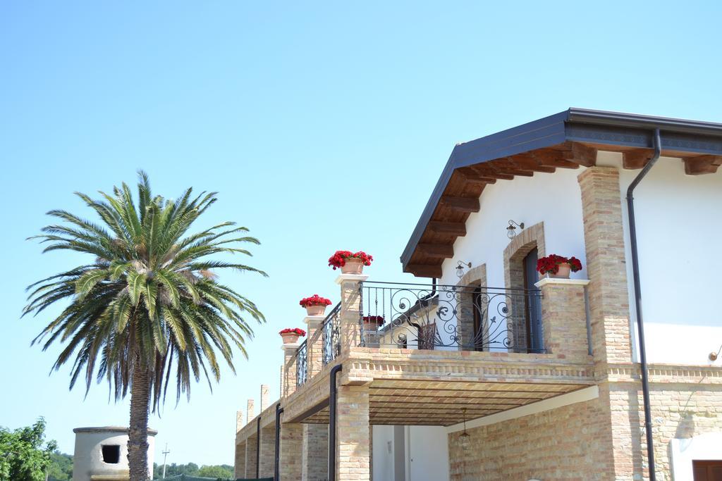 Agriturismo De Luca Mozzagrogna Eksteriør bilde