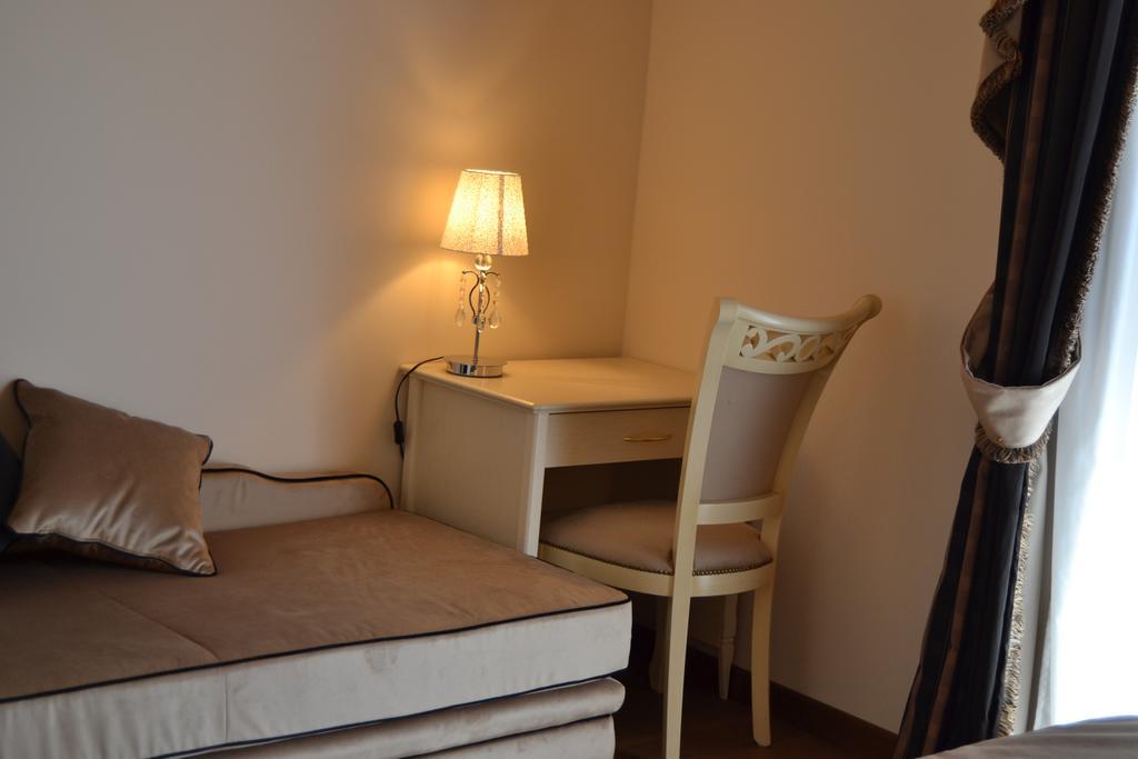 Agriturismo De Luca Mozzagrogna Eksteriør bilde