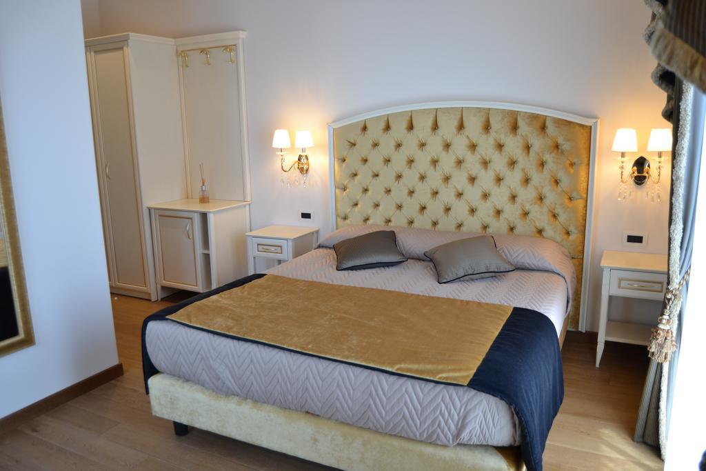 Agriturismo De Luca Mozzagrogna Eksteriør bilde